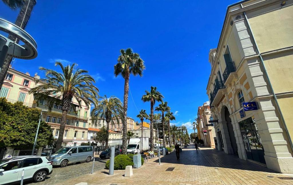 La Maison De Lily, Cosy Dans Le Vieux-hyères, Parking Gratuit * Hyères