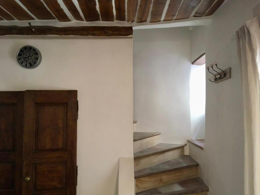La Maison De Lily, Cosy Dans Le Vieux-hyeres, Parking Gratuit Hyères
