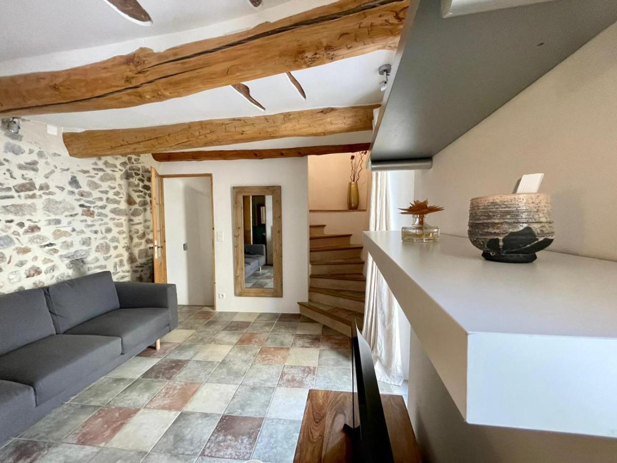 La Maison De Lily, Cosy Dans Le Vieux-hyeres, Parking Gratuit Сasa de vacaciones Hyères