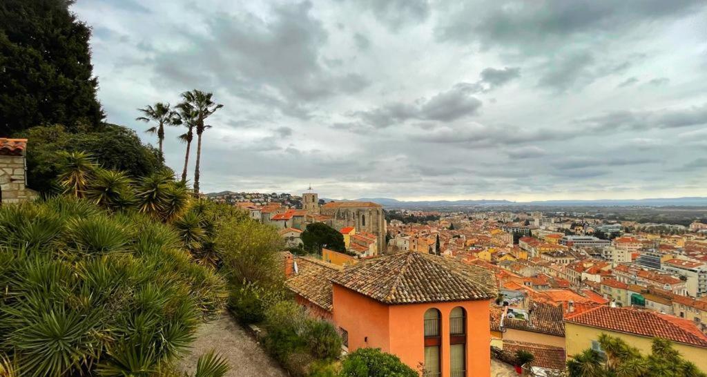 Сasa de vacaciones La Maison De Lily, Cosy Dans Le Vieux-hyeres, Parking Gratuit *
